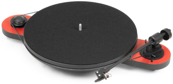 Vinüülplaadimängija Pro-Ject Elemental